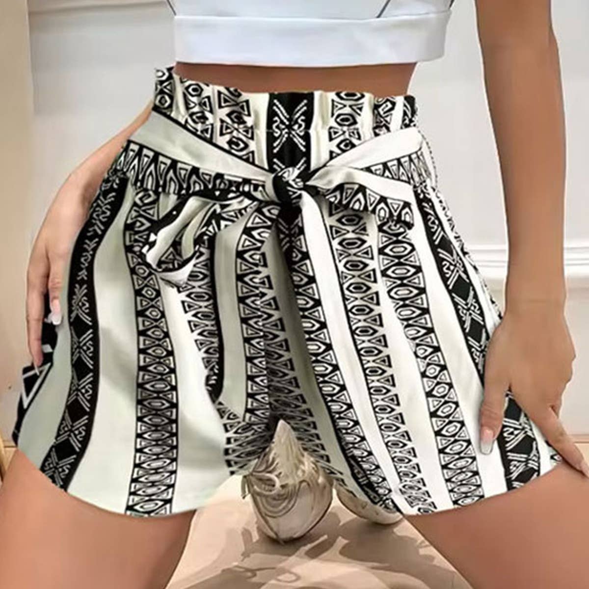 Casual Geo Print Black and White Summer Short