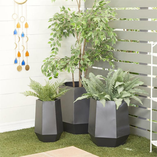 GRAY METAL INDOOR OUTDOOR PLANTER, SET OF 3