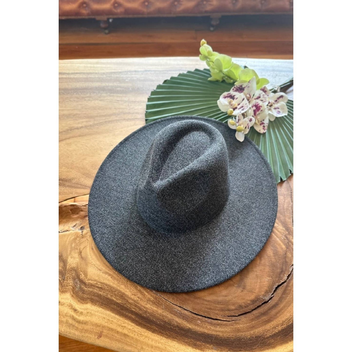 Best seller Fashion Classic Wide Brim Felt Primium  Hat New