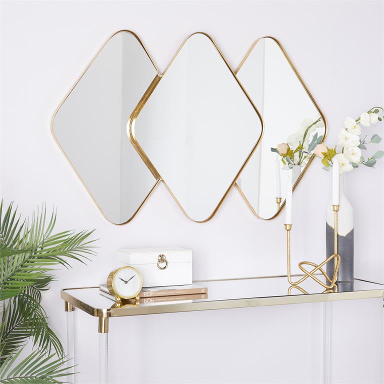 COSMOLIVING BY COSMOPOLITAN GOLD METAL OVERLAPPING DIAMOND WALL MIRROR WITH GOLD FRAME, 43" X 3" X 28"