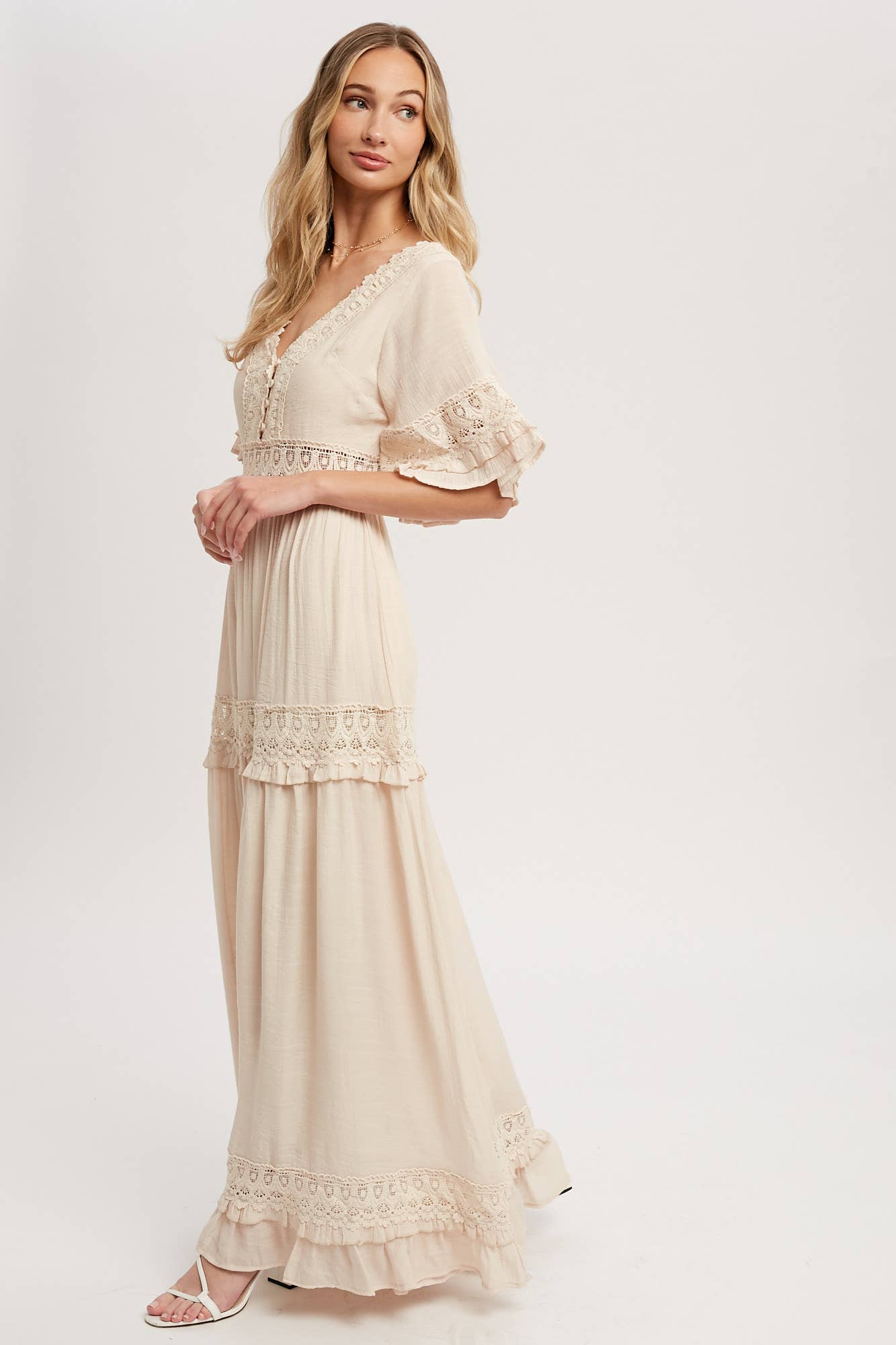 V-NECK LACE TRIM MAXI DRESS