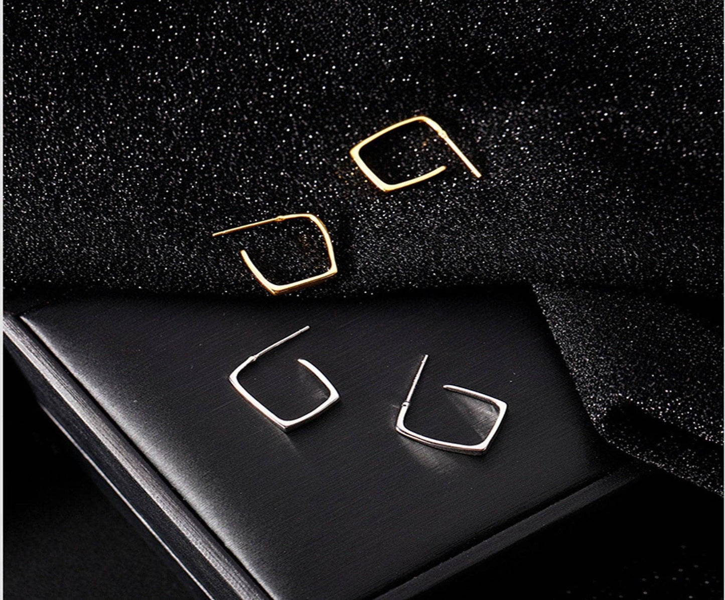 Minimalist Square Hoop Earrings in 925 Sterling Silver