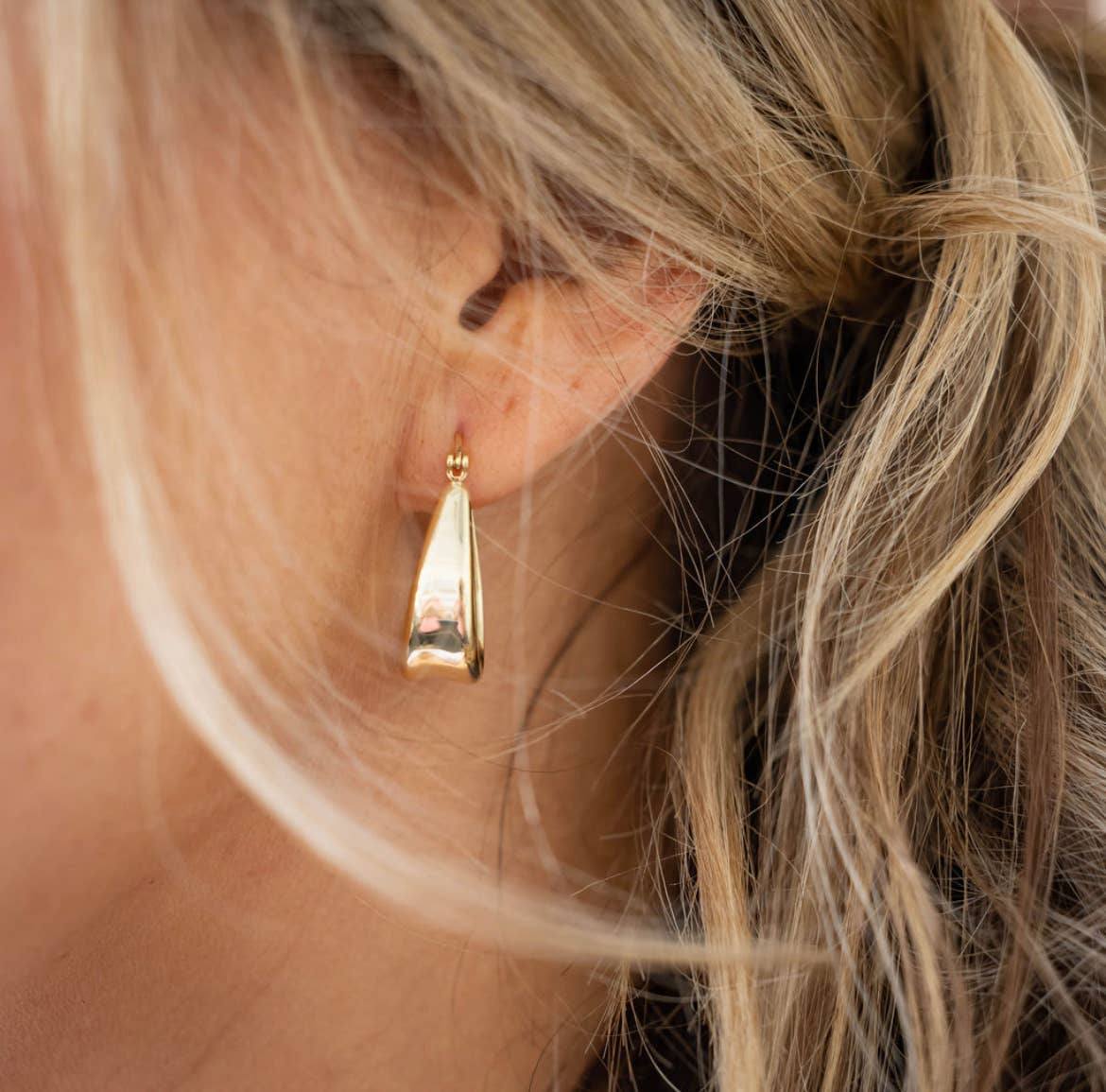 Timeless Hoops Earrings Gold Filled