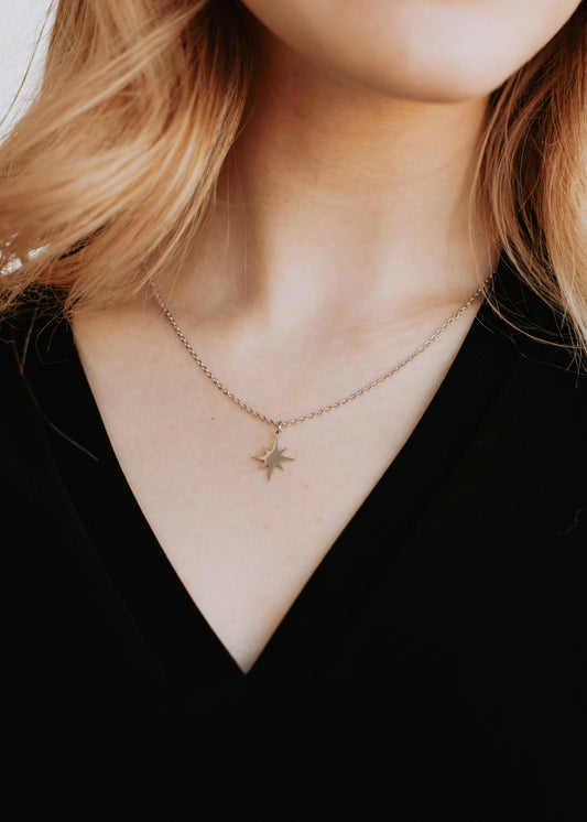 Silver Chain Necklace With Star Charm