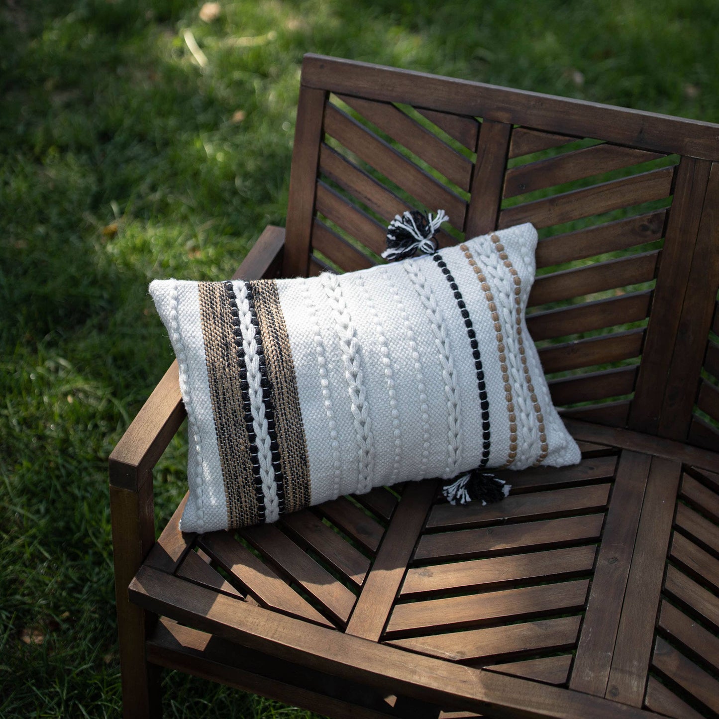 14x22 Hand Woven Eara Pillow